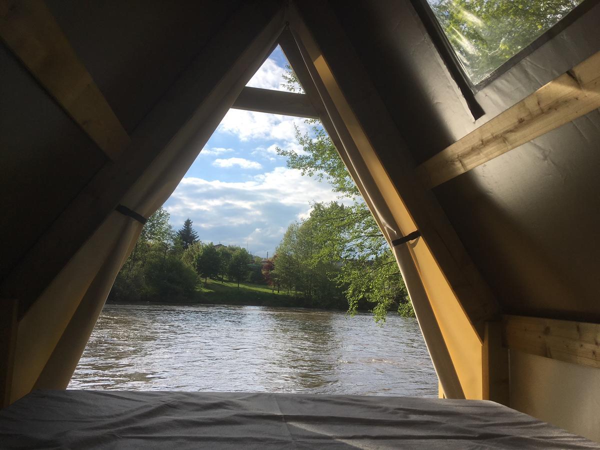 Camping Des Ribieres Конфолан Екстер'єр фото